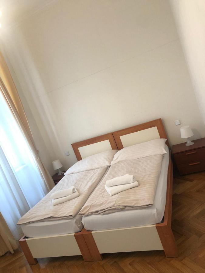 פראג Residence La Familia מראה חיצוני תמונה