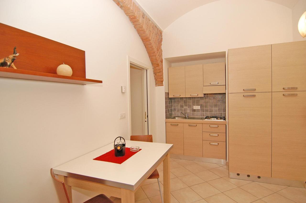 פראג Residence La Familia מראה חיצוני תמונה