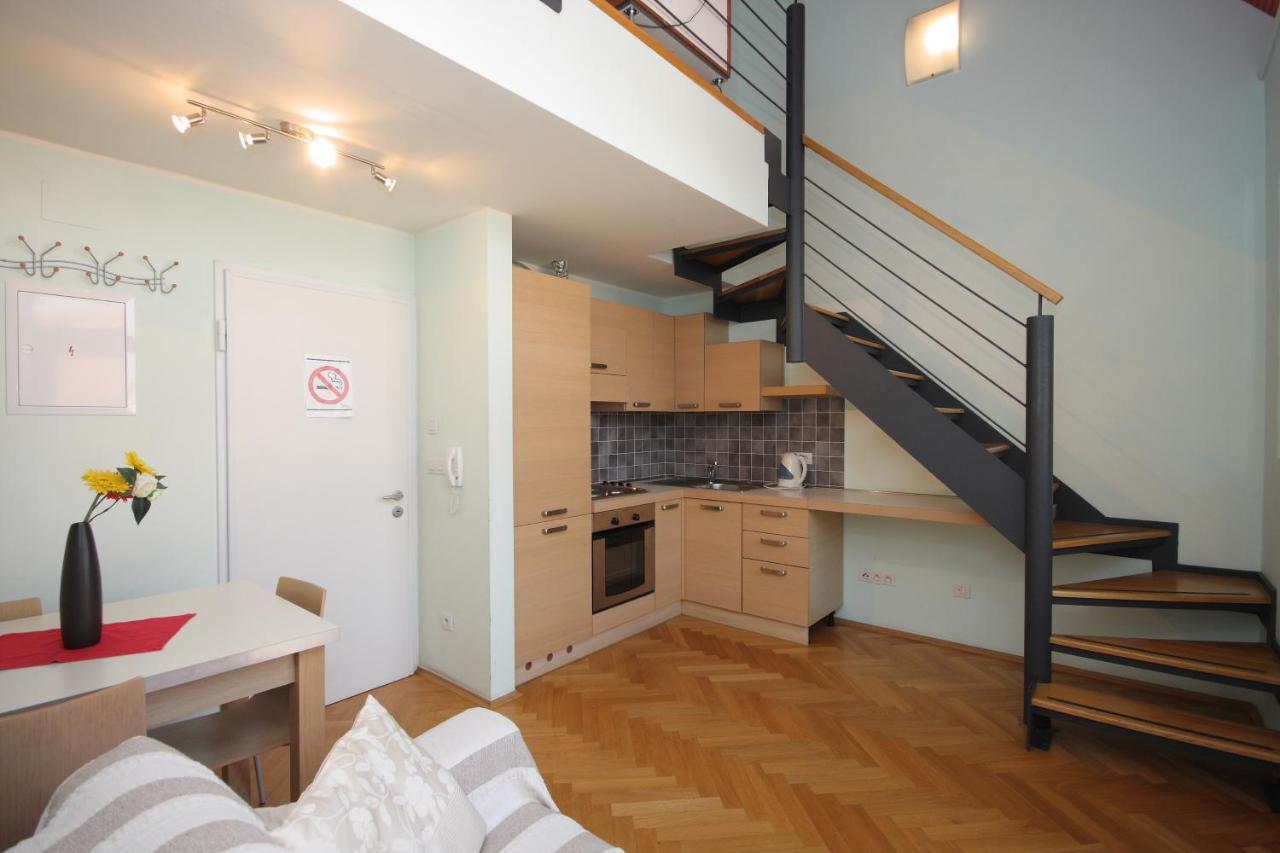 פראג Residence La Familia מראה חיצוני תמונה